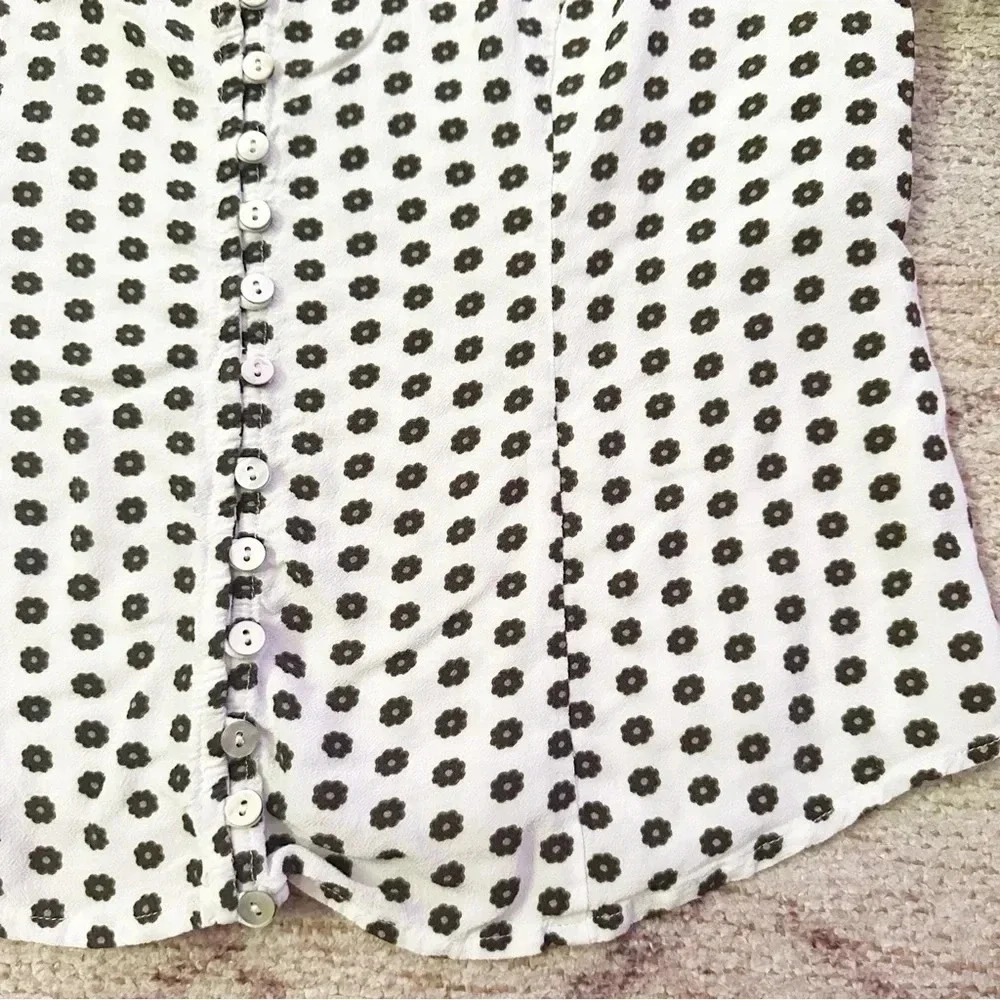 Free people• Floral short sleeve button down blouse size medium - Picture 5 of 9